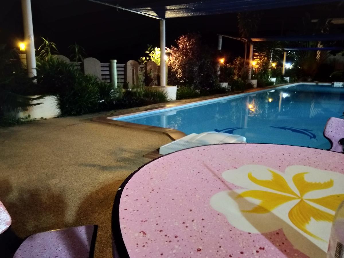 Peace Pool Resort Khun Han Екстер'єр фото